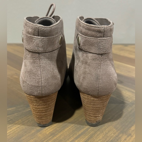 Dr. Scholl's Conquer Taupe Grey Wedge Ankle Boot Women's Sz 9.5M Be Energized - Picture 8 of 10